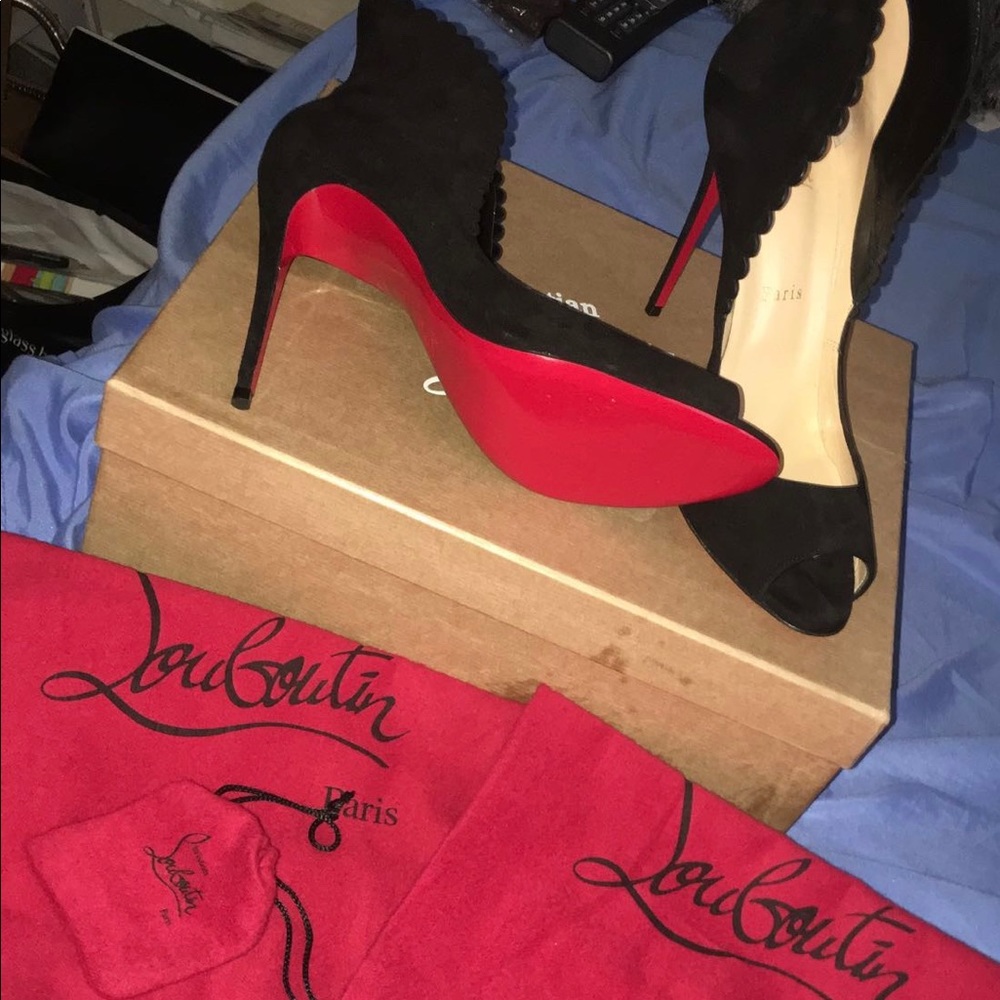 Authentic CL